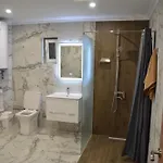 Casa de Férias за гости мартинови Zlatograd