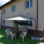 за гости мартинови Casa de Férias *