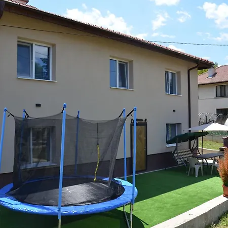 за гости мартинови