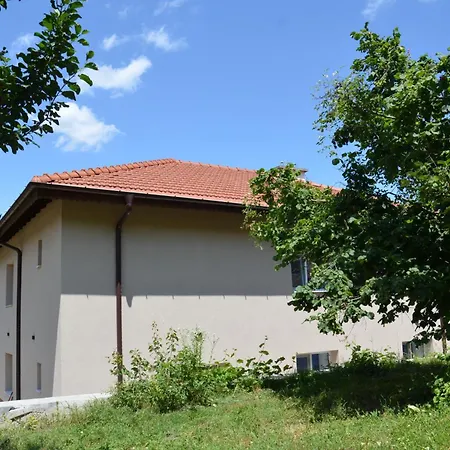 за гости мартинови Tatil Evi *