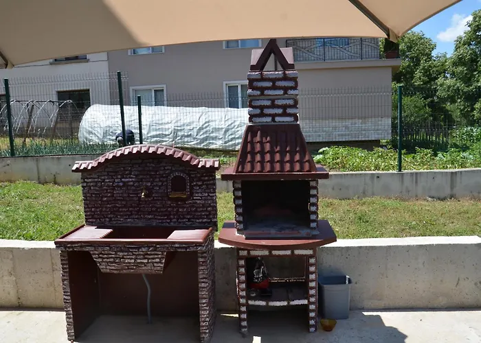 Tatil Evi за гости мартинови *